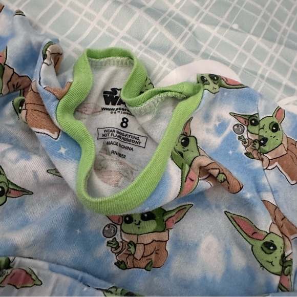 Baby Yoda Pajama Set bundle - Picture 4 of 4